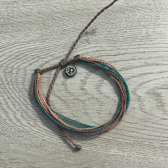 Pure Vida Bracelet - Picture 1 of 3
